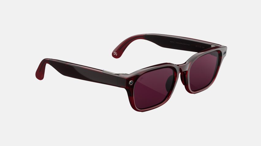 Meta glasses