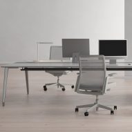 Muku task chair by Foster + Partners for Okamura