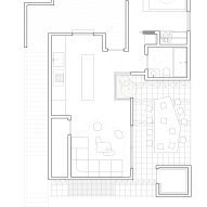 A Teatro Balcony Studio house by Los Angeles