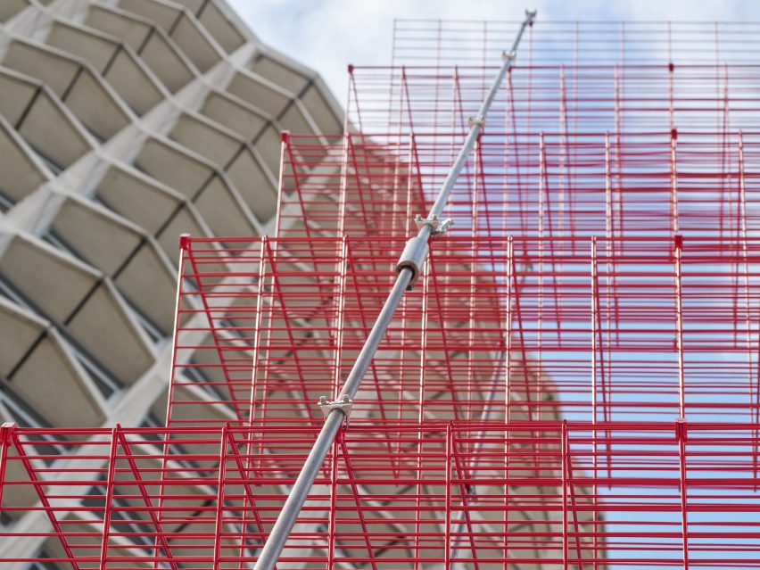 Tower made from fences