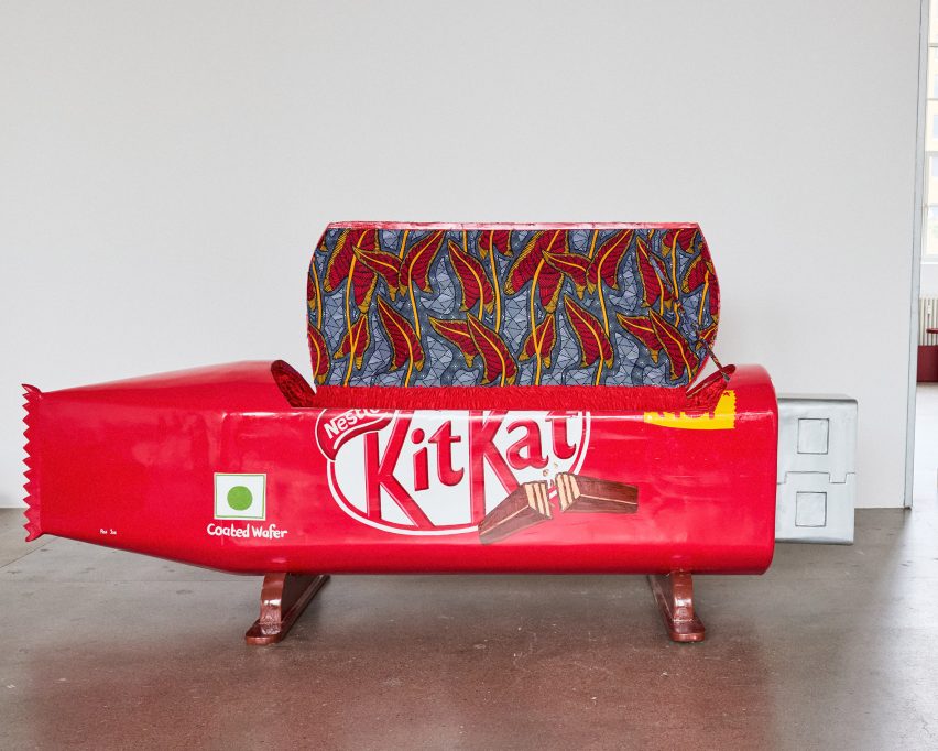 Kit-Kat-shaped coffin