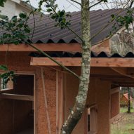 Pestana Chicken Coop by Ricardo Leal