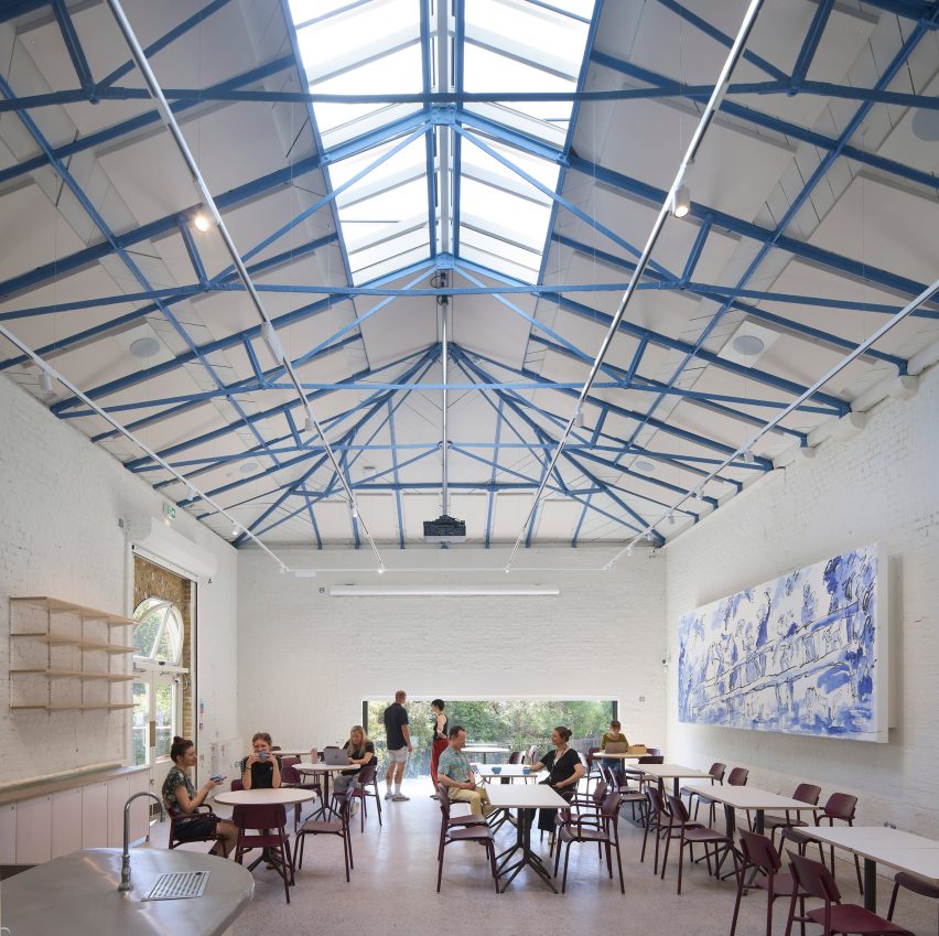 Cafe at Quentin Blake Centre for Illustration