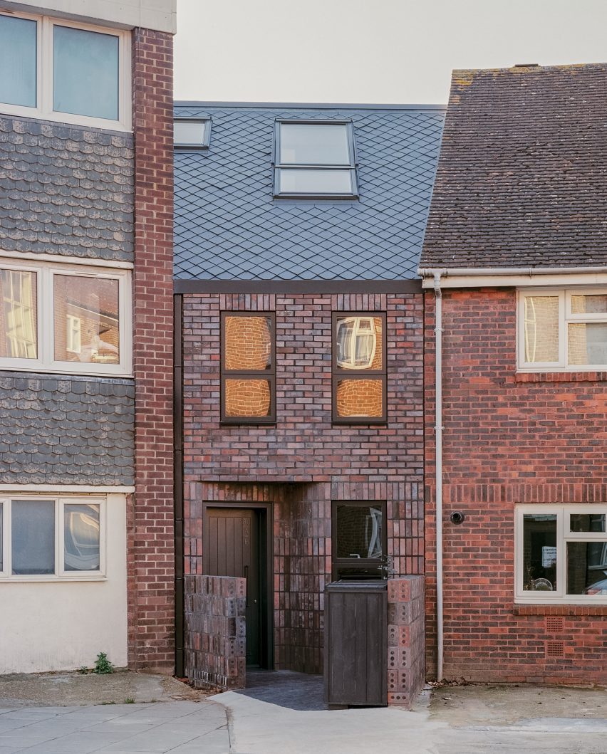 Radnor Road infill house by Wright Office