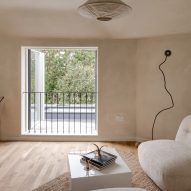 Radnor Road infill house by Wright Office