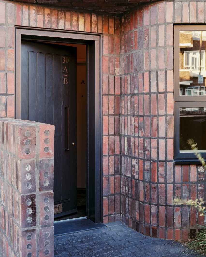 Wright Office creates "distinctive yet quiet" apartments on triangular infill site in London