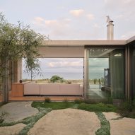 Double Courtyard House by Roberts Gray Architects