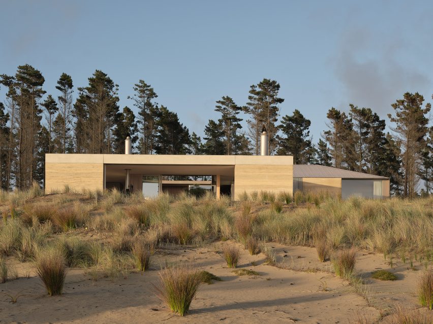 Exterior view of home by Roberts Gray Architects