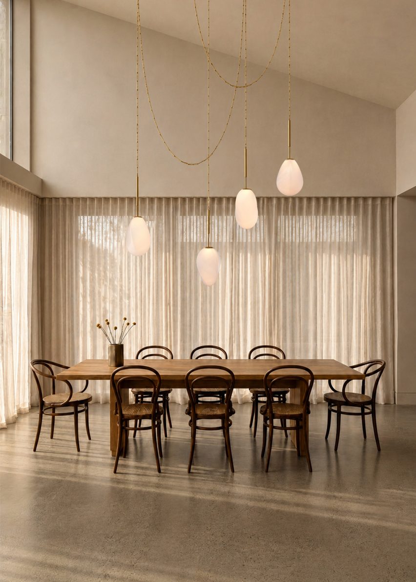 Solace Chain pendant light by Ross Gardam