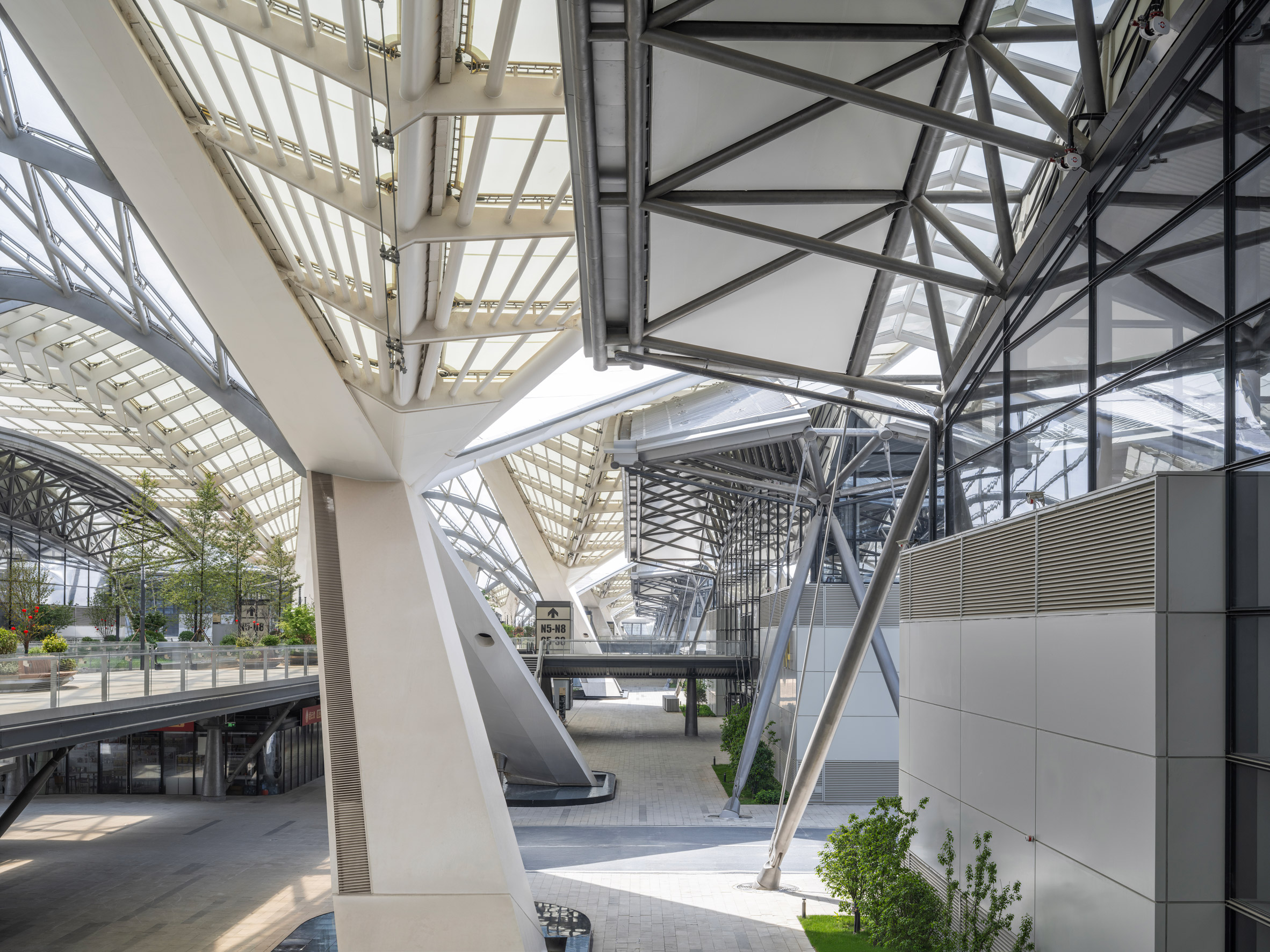 Centro Internacional de Convenciones y Exposiciones de Huazhong diseñado por RSHP