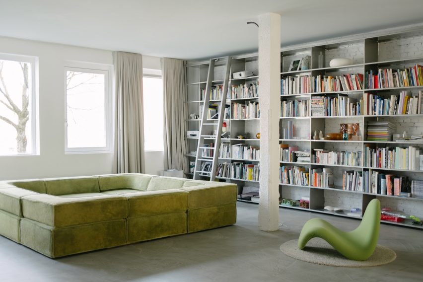 Custom bookshelf