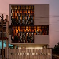 Splitscape Residence by SpaceDNA facade