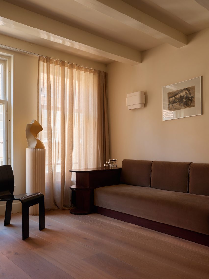 Maisonette in Amsterdam by Studio Elèn Letort
