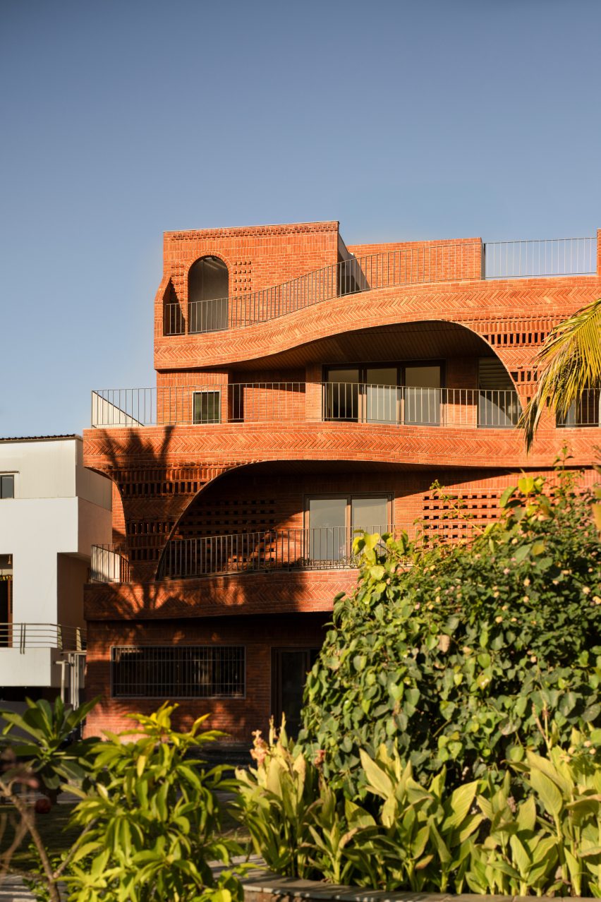 The Anthill by Kaushal Tatiya Architects