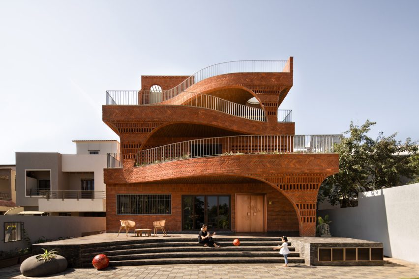 The Anthill by Kaushal Tatiya Architects