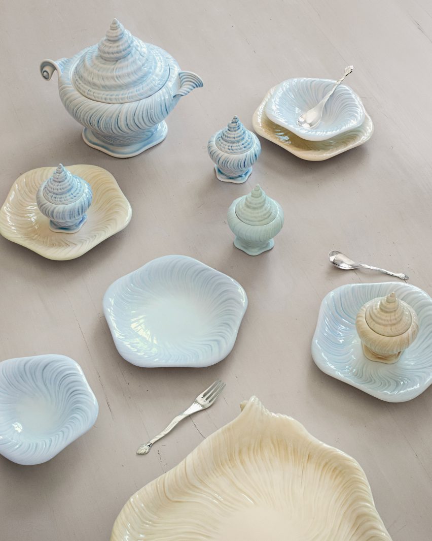 Plates and bowls 