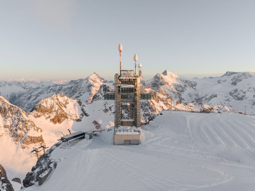 Herzog & de Meuron transforms mountain antenna tower into "iconic sculpture" comments update