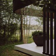 Forest Villa MB by Tom Kneepkens
