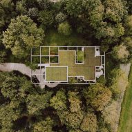 Forest Villa MB by Tom Kneepkens