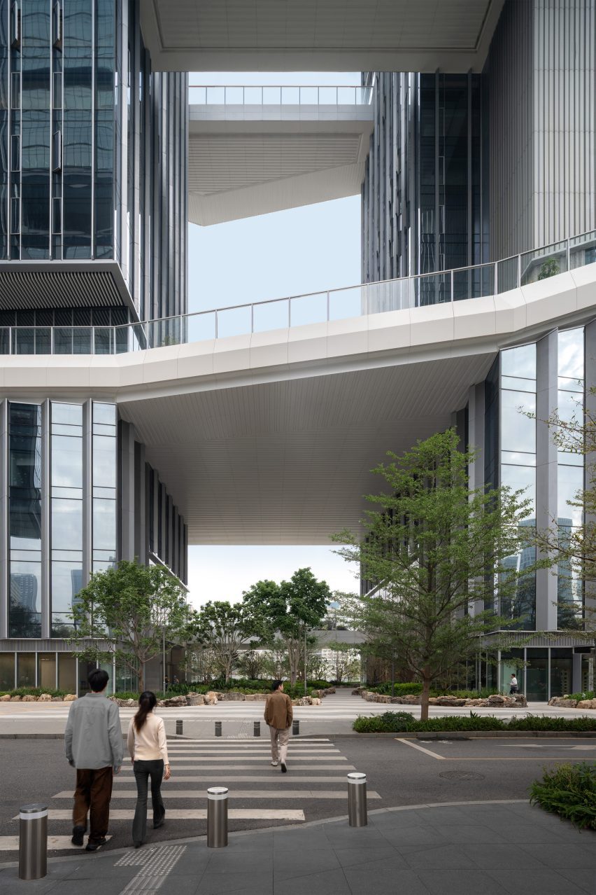 Tech campus and office in Shenzhen by KPF