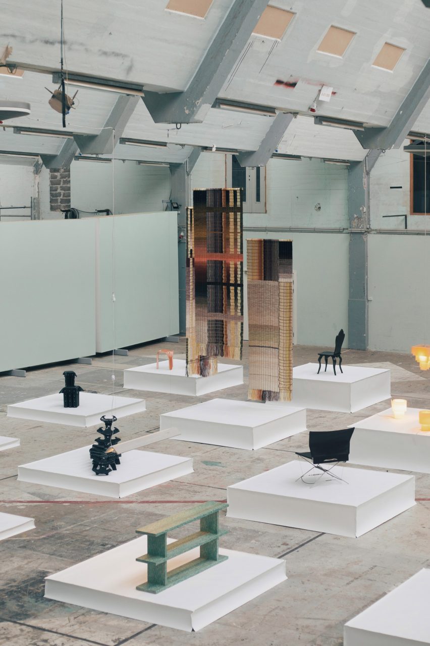 Ukurant Makes Room exhibition