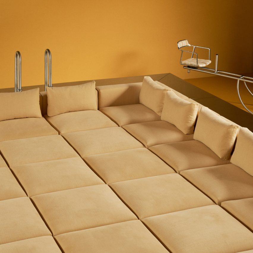 Conversation pit