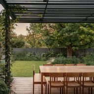 Casa JR by Gonzalo Bardach