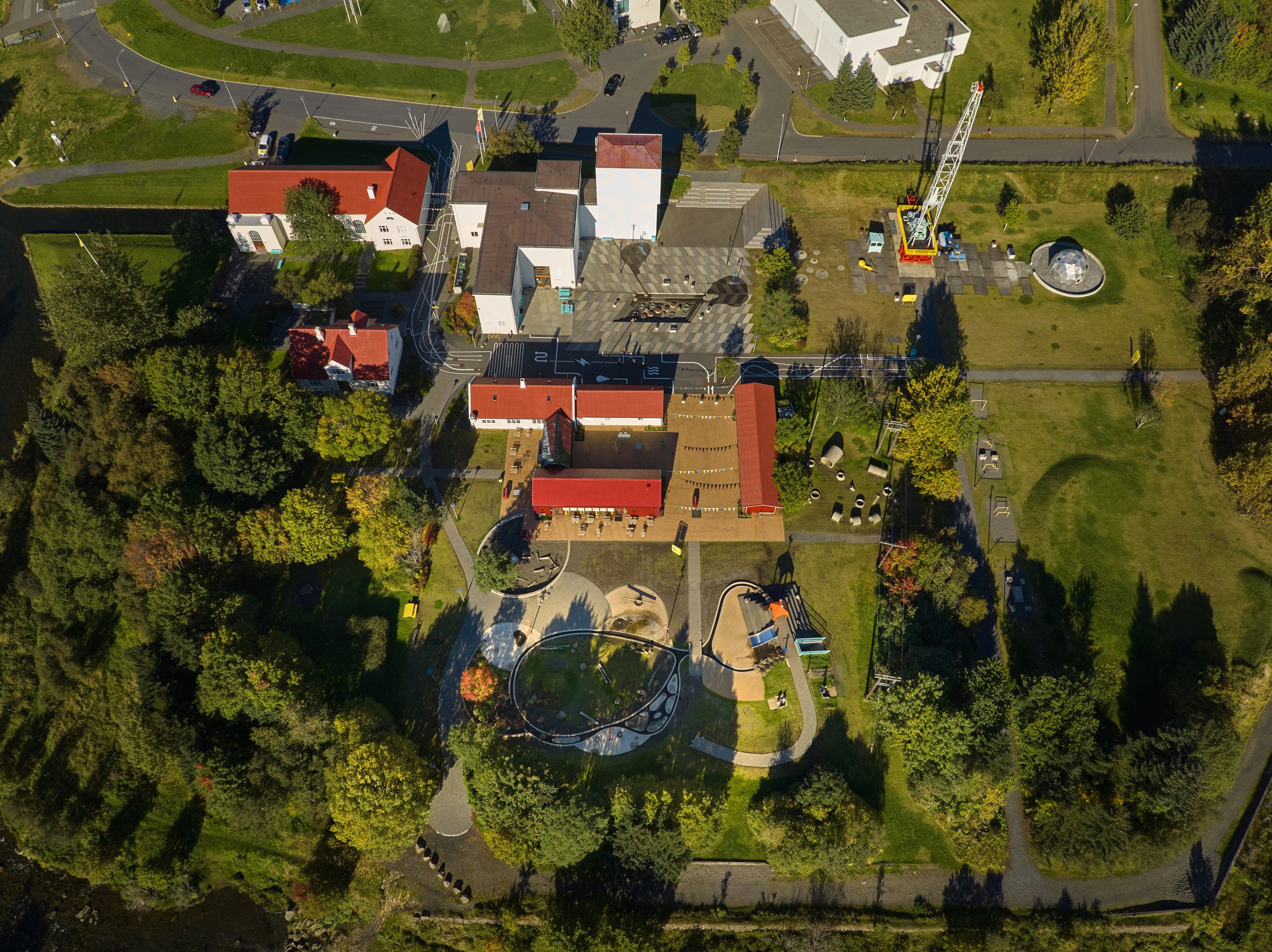 Vista aérea de la central eléctrica de Elliðaárstöð