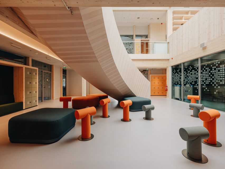 Forbo's Marmoleum Cocoa flooring in Estonia. 