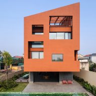 Multi-generational home in Vietnam by Inrestudio