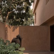 LJ House by Studio Saransh