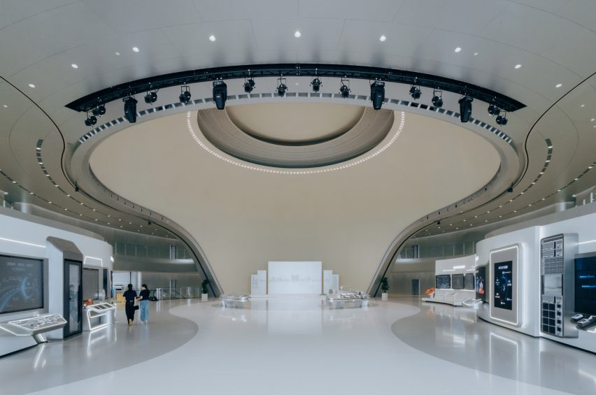 Interior view of the Tengyun Center by MAD