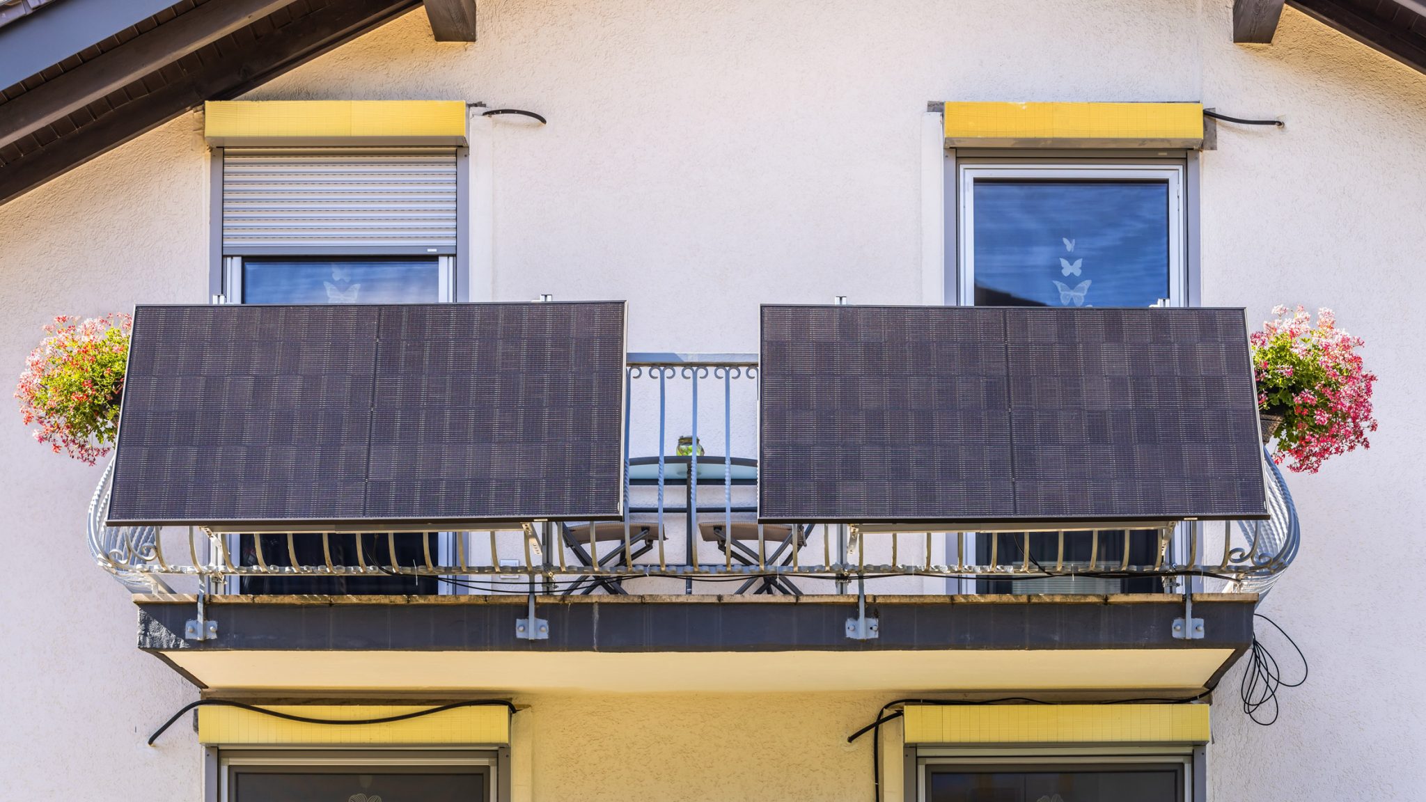 Plug For Magazine Plug-in solar panels to be available in UK by end of summer