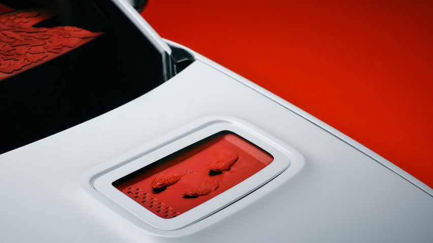Crocodiles on hood of Alpine Lacoste A290 Rallye