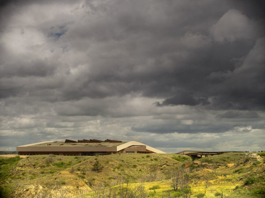 Mass-timber building in Dakota