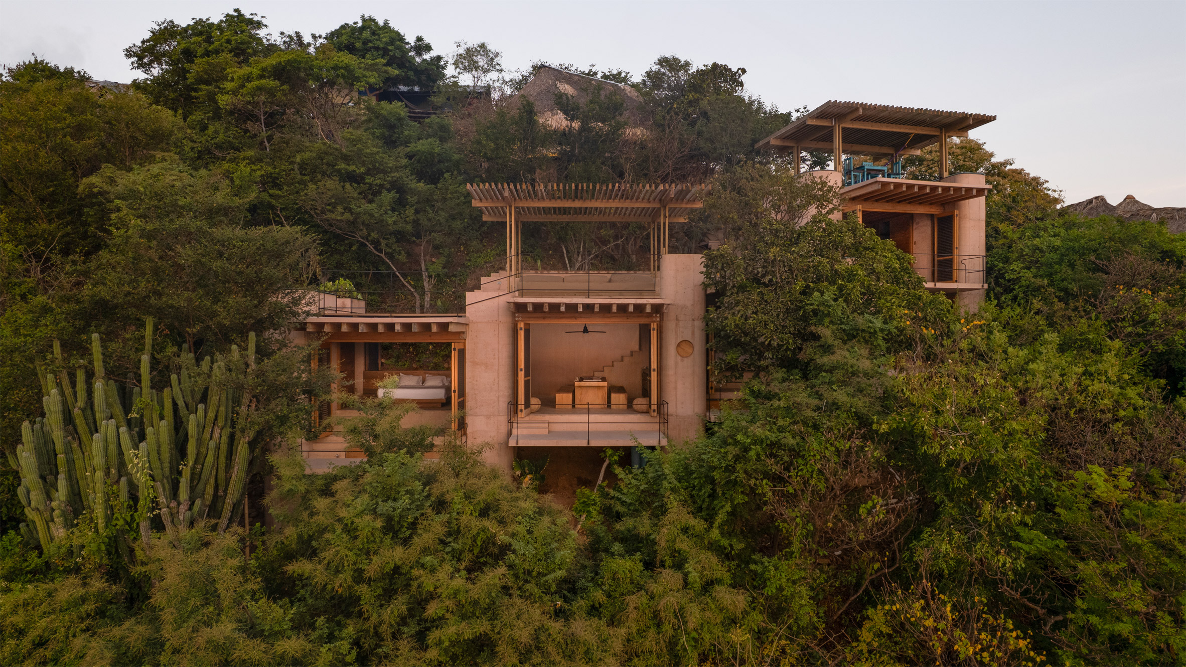Studio Font perches cliffside Mexico home atop concrete columns