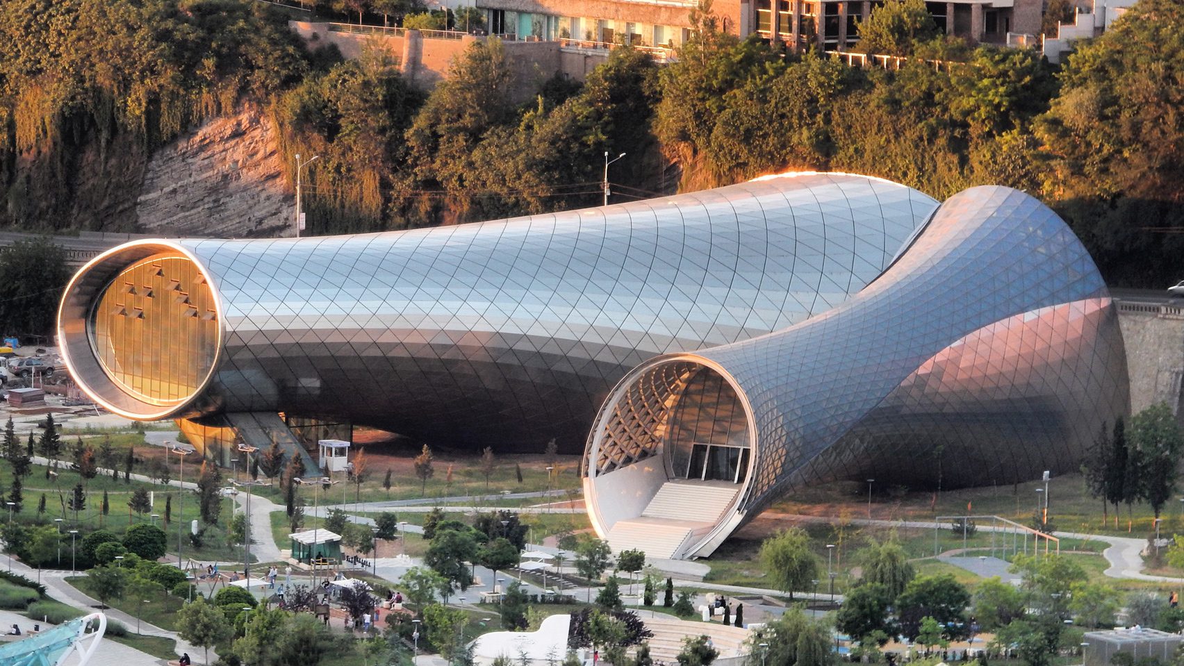 Studio Fuksas-designed Rike Concert Hall in Tbilisi set to be demolished comments update
