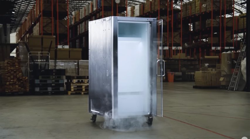 Do Hiemon Box personal cooling booth by SDRS and Trusco Nakayama