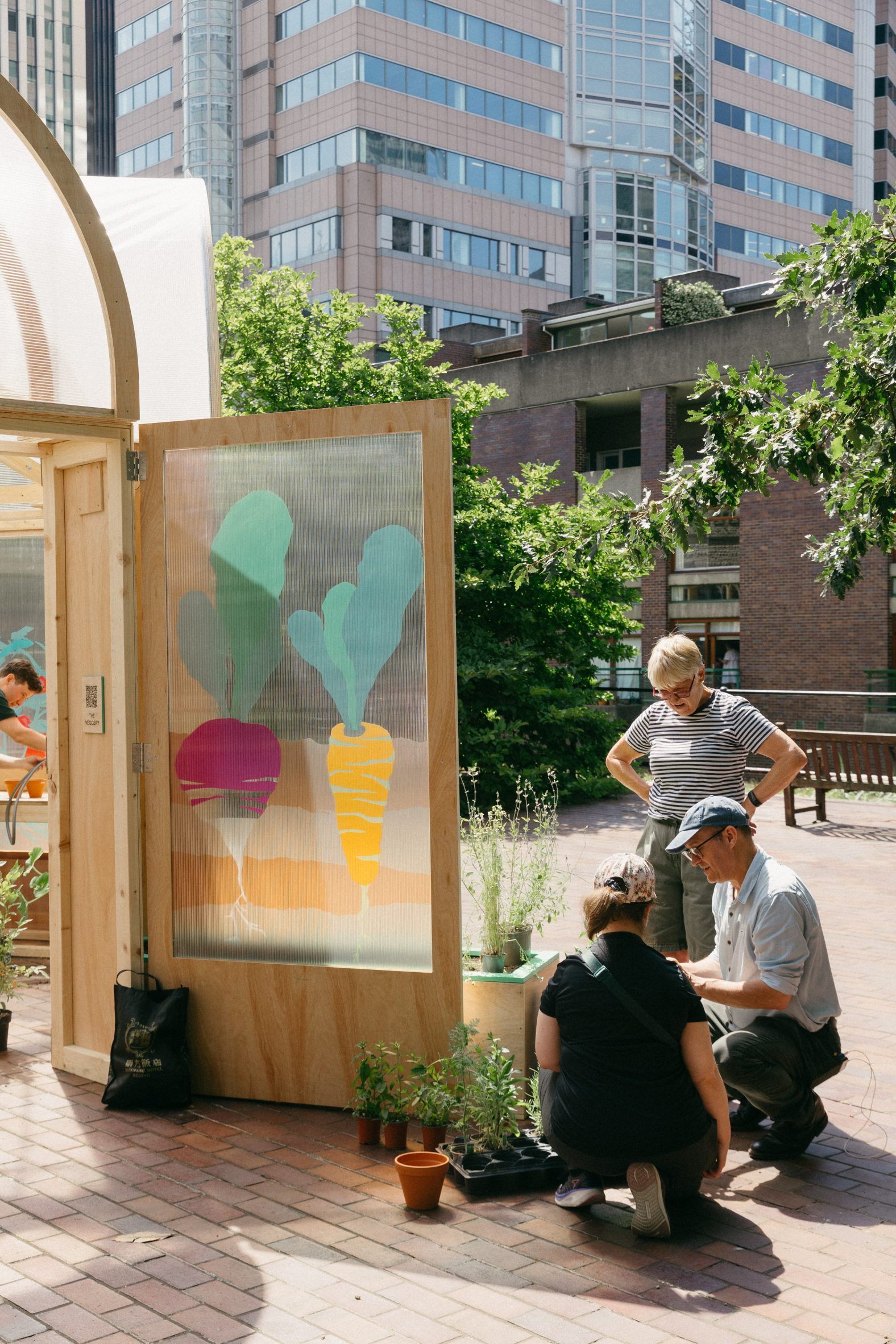 Invernadero Barbican, diseñado por Studio Folk Architects y Raskl