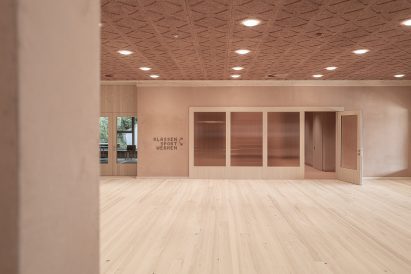Wayfinding as a Visual Mantra by Atelier Andrea Gassner