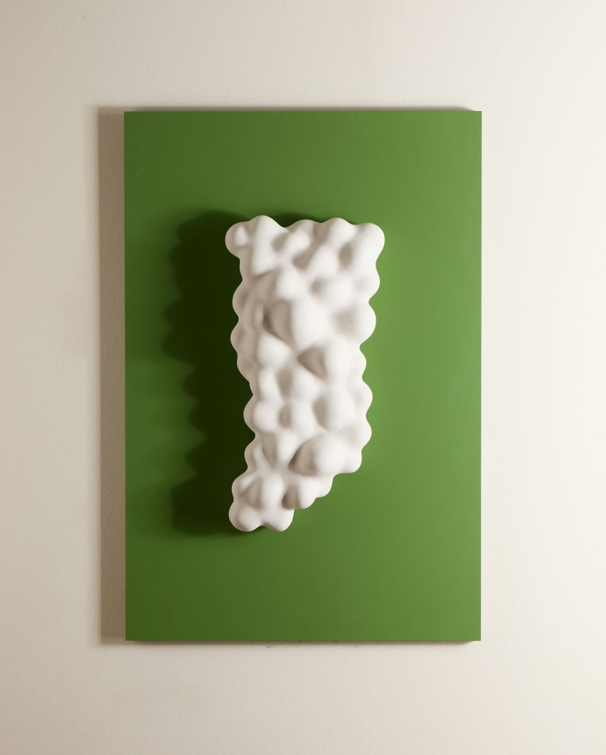 Biomorphic ceramic design in white