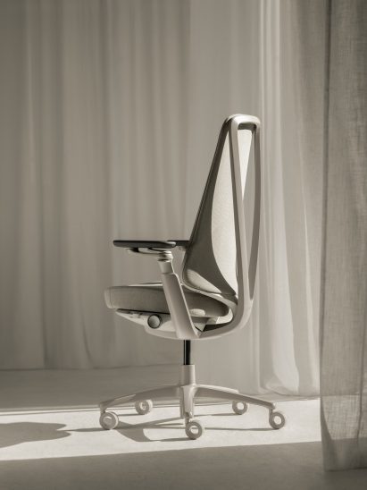 Levra by Allsteel