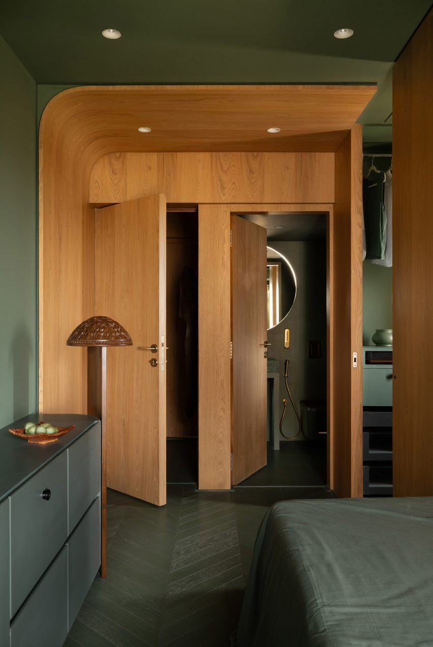 Wardrobe
