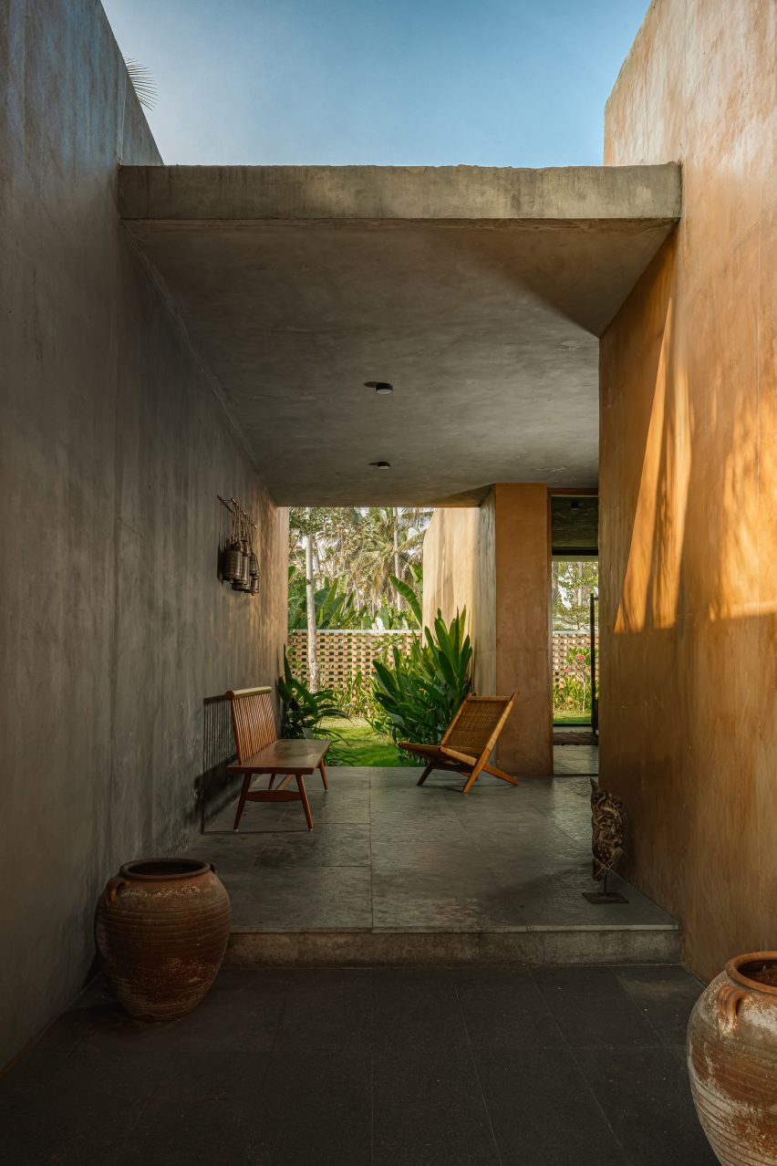 Aalok Farmhouse interiors by Nodecraft Studio