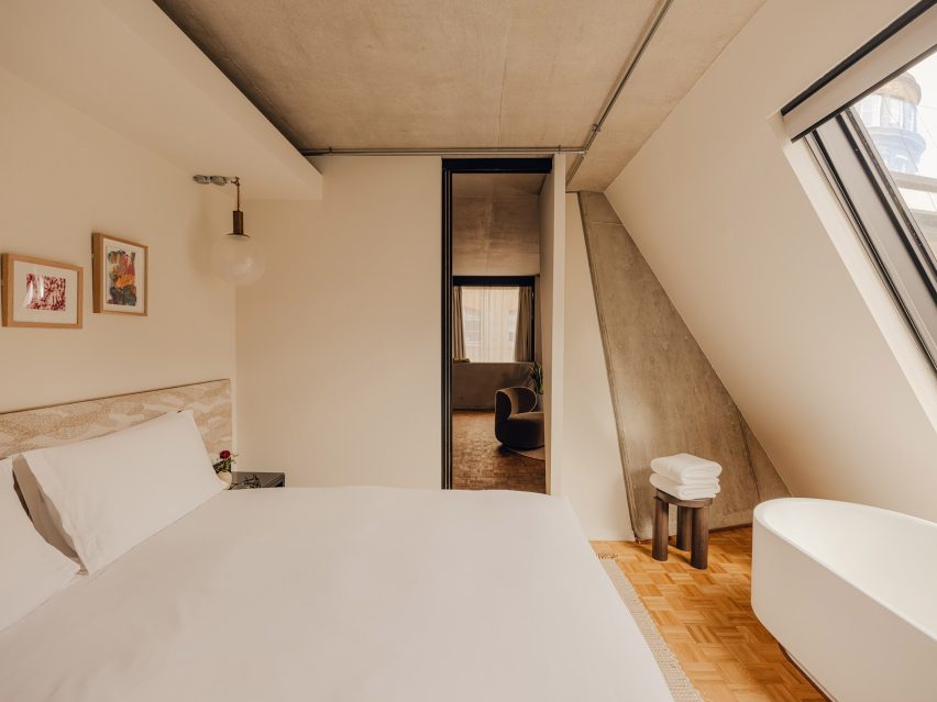 Contemporary bedroom in Aethos Shoreditch 