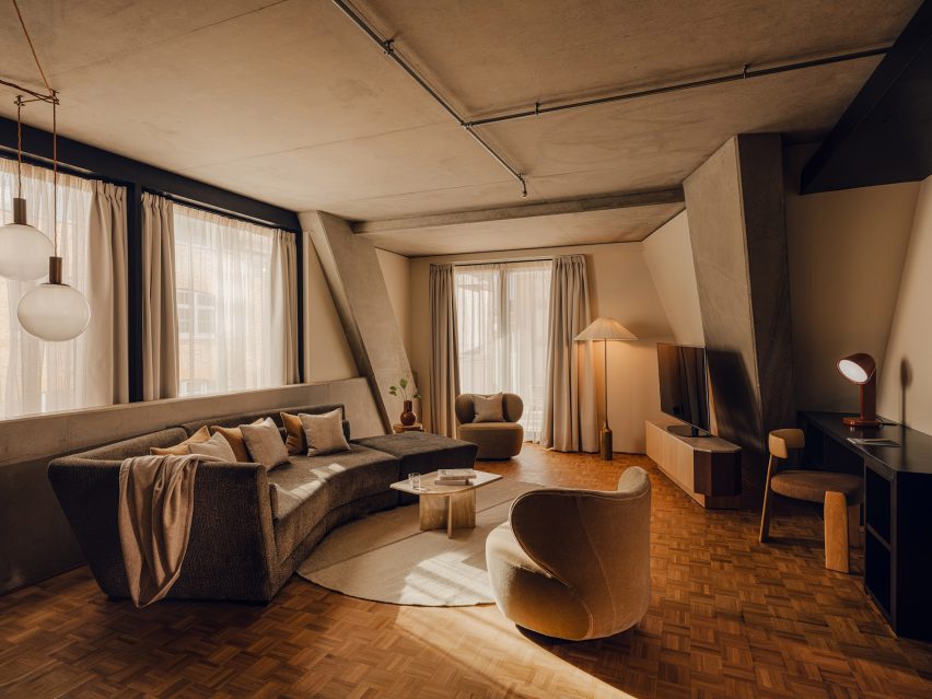 Seating area in a hotel suite 