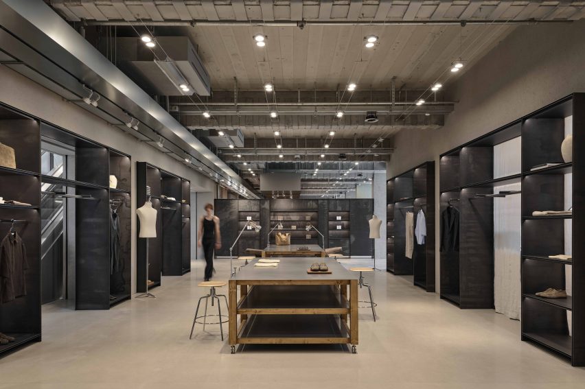 Zara Shanghai flagship by AIM Architecture