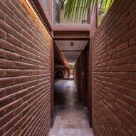 Praia do Bom Sucesso by António Costa Lima Arquitectos