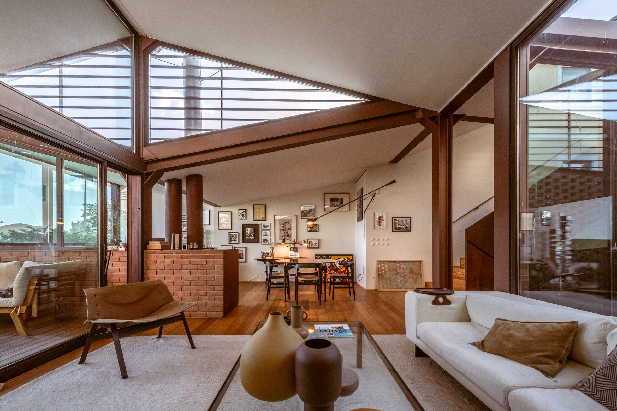 Interior view of housing block by António Costa Lima Arquitectos