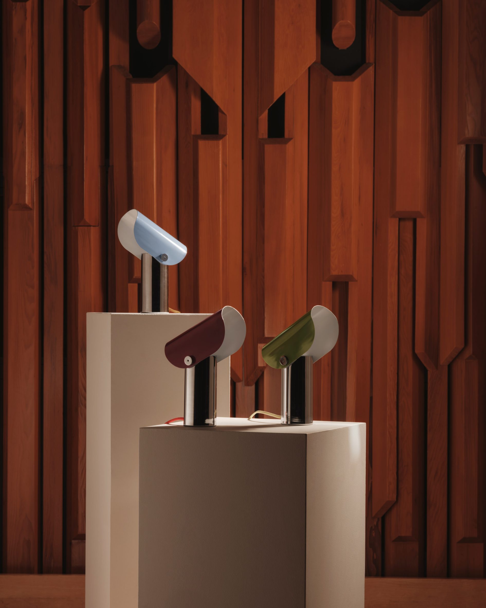 Tubular table lamps